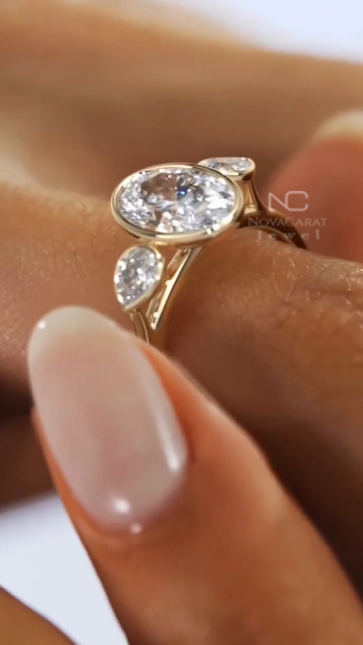 2.5ct Oval Cut Moissanite Bezal Set Trilogy Ring - Image 3