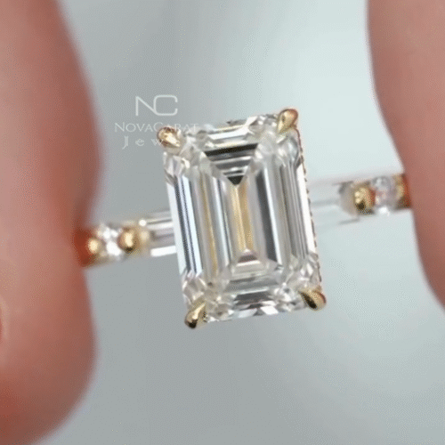2.5ct Emerald Cut Moissanite Halo Engagement Ring