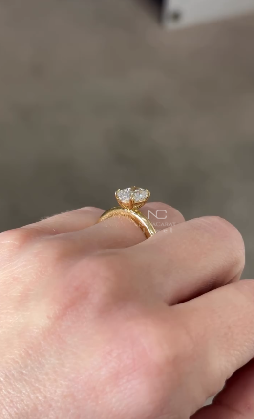 2ct Radiant Cut Moissanite Solitaire Ring - Image 4