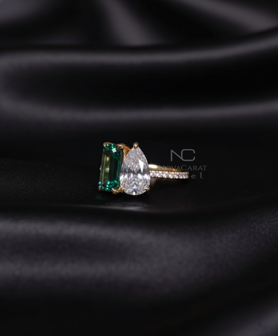 Unique Toi et Moi Pear Cut Emerald Green Engagement Ring - Image 6